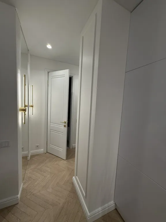 Современный апартамент в тихом районе