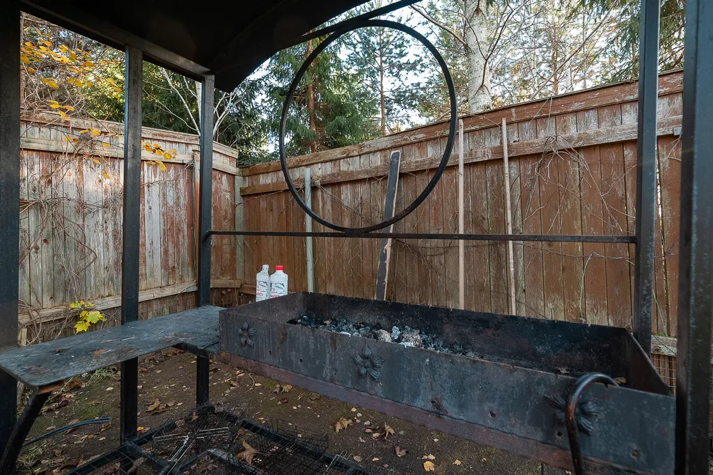 Лисавино Eco House, дом с бассейном и баней