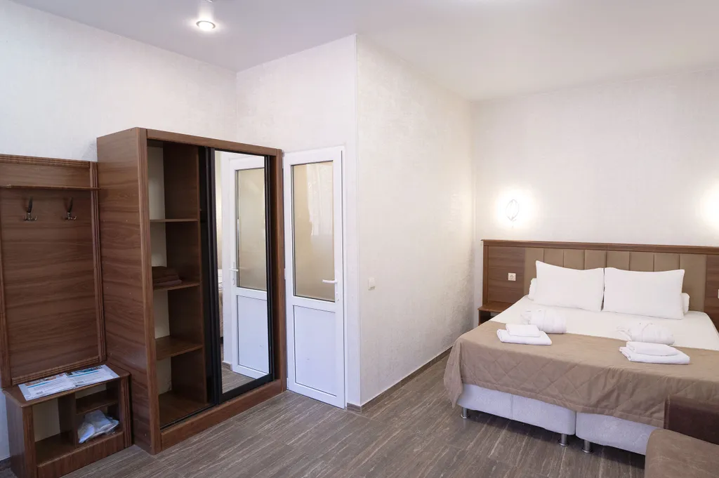 Семейный номер вид на горы, доступен бассейн и сауна