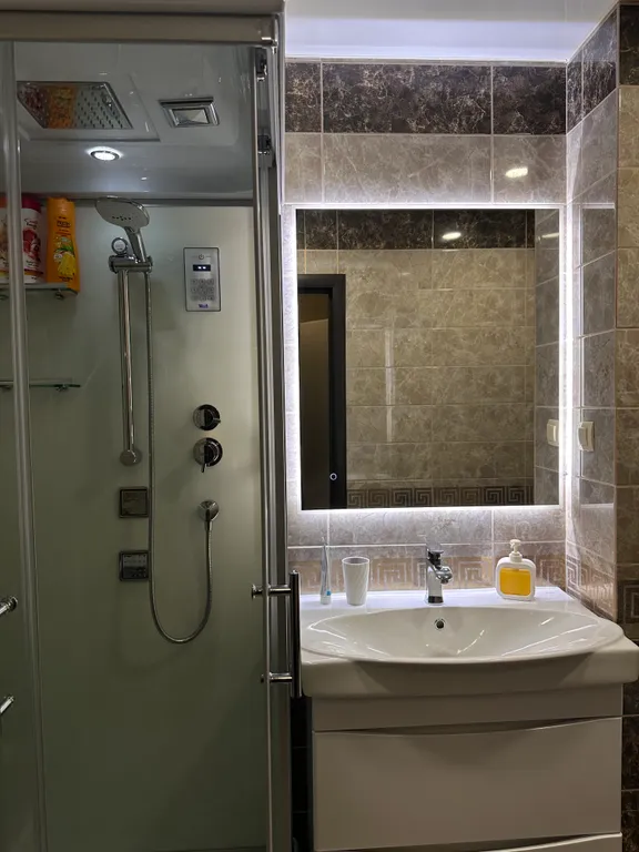 Комфортная квартира в центре города с хорошим ремонтом