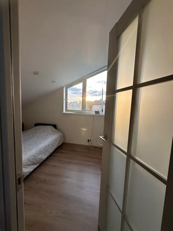 Дом с панорамными окнами и баней