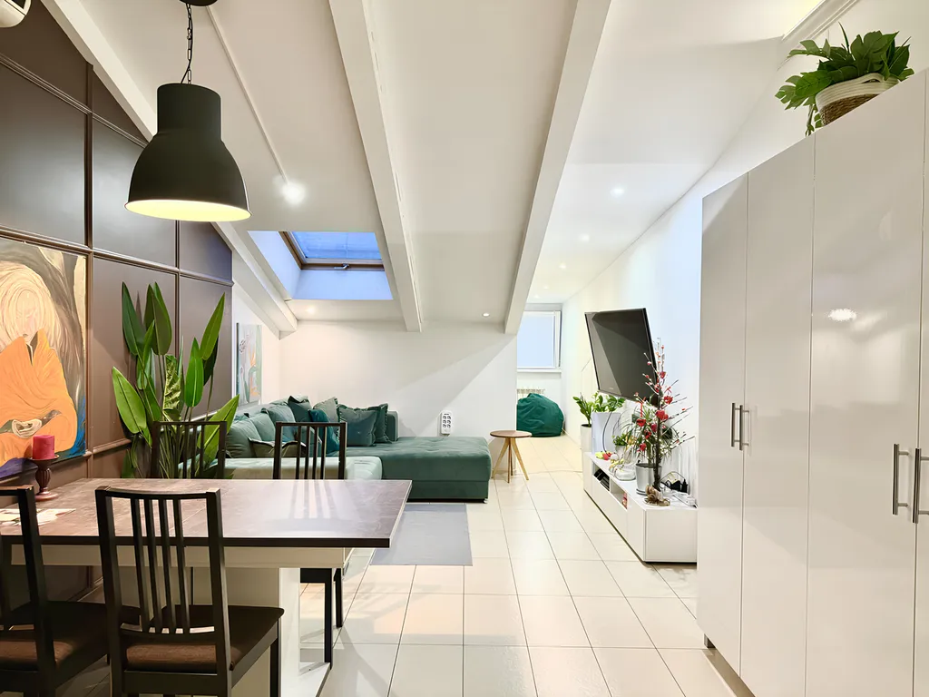 Квартира Квартира Люкс-апартамент с баней, джакузи, playstation — Москва