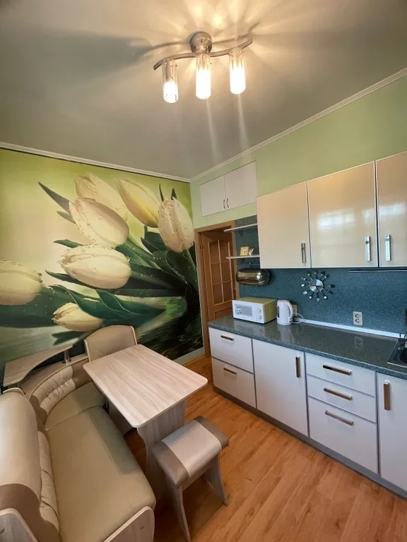 2-комнатная квартира в центре рядом с площадью — аренда посуточно в Тында