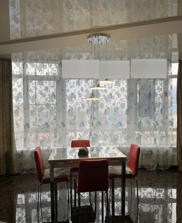 Квартира Квартира Апартамент на набережной с видом на море — Анапа