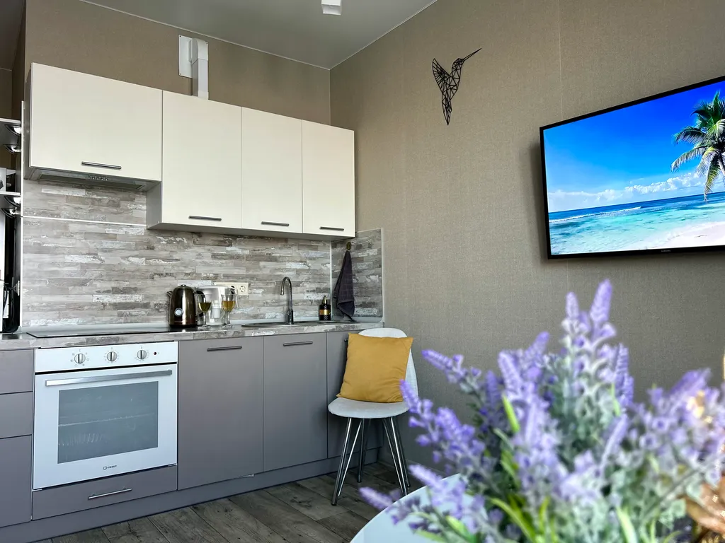 Студия с красивым видом