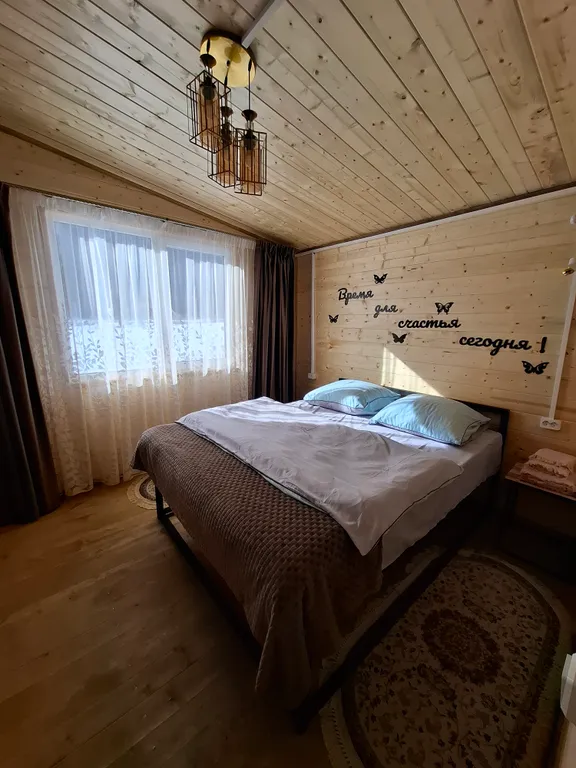 Домик у реки в Приэльбрусье