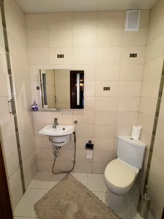 Современная квартира с видом на море и шаговой доступностью до центра