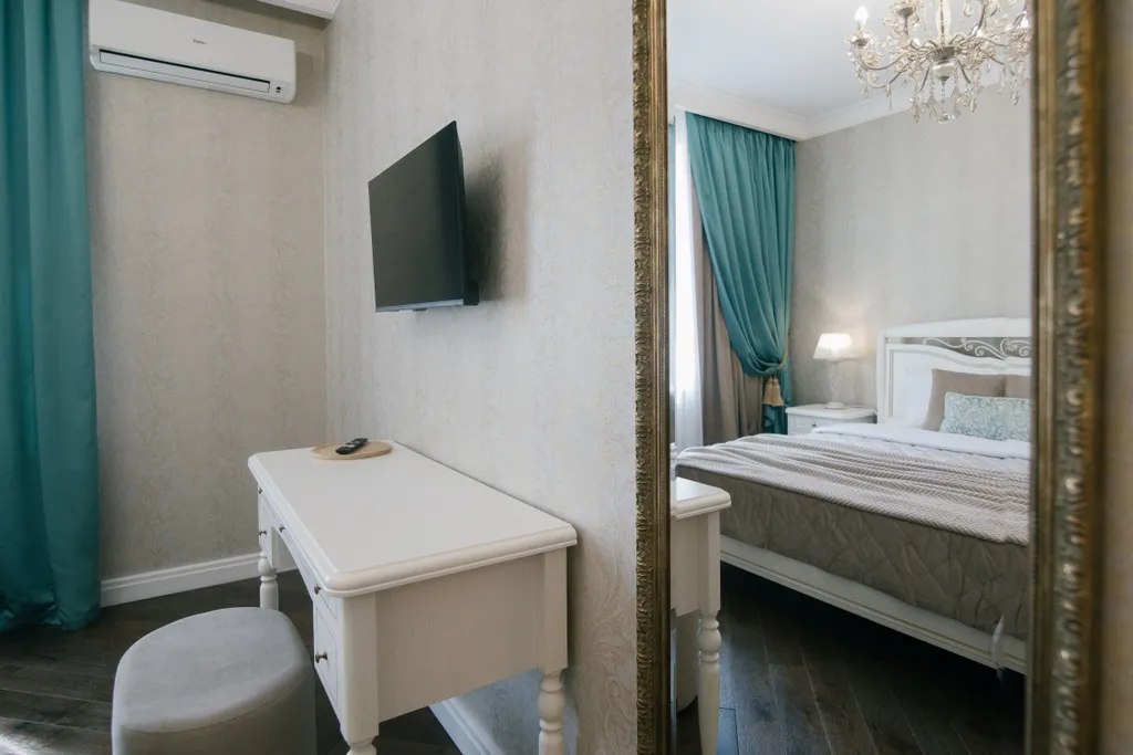 Большая квартира с видом на Храм!