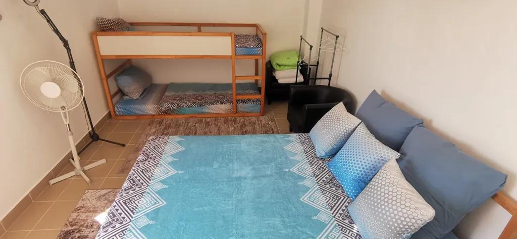 Уютная комната на 1м этаже в частном доме у моря, удобства в номере