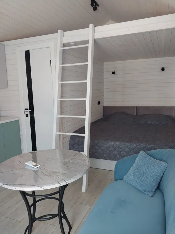 Коттедж Дом в стиле Барн у моря 21 кв.м.+ 8 кв.м веранда — аренда посуточно в Береговое (Феодосия)