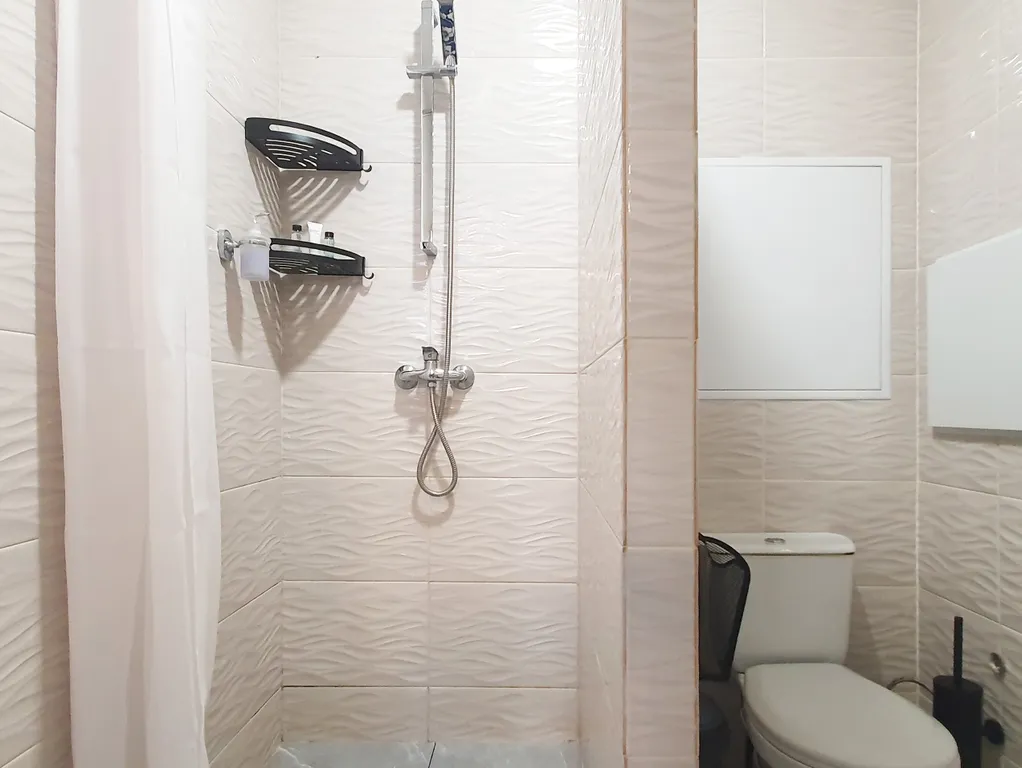 Новая студия, чистый подъезд, свежий ремонт, пешком до Борисоглебского