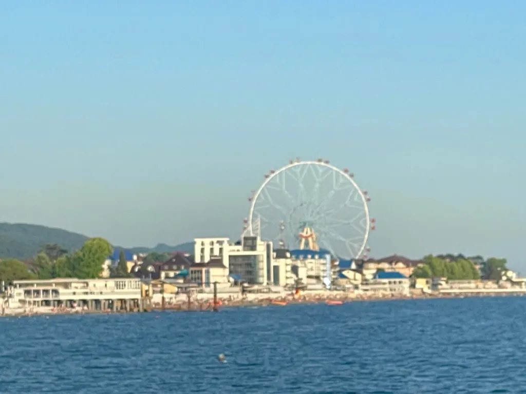 Квартира Двухкомнатная квартира Красивые глазки — Лазаревское