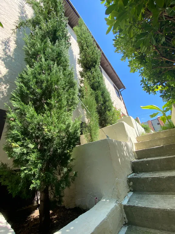 Комната с видом на море