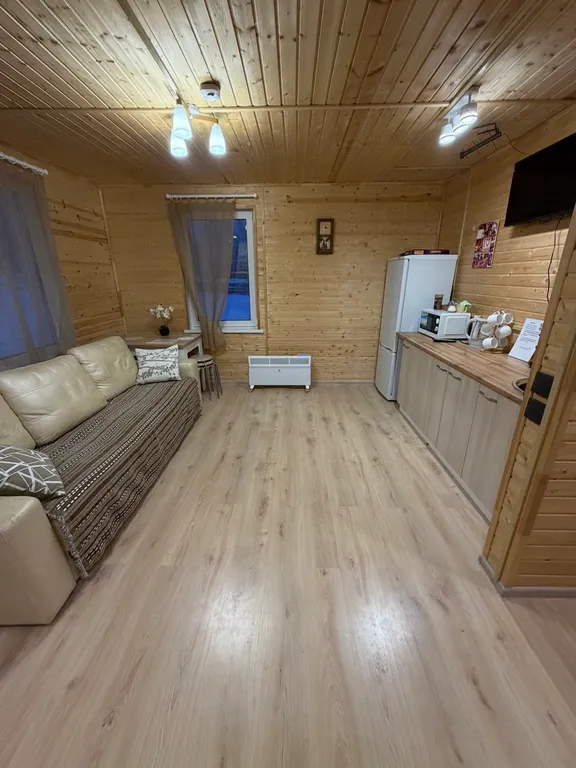 Уютный деревянный домик