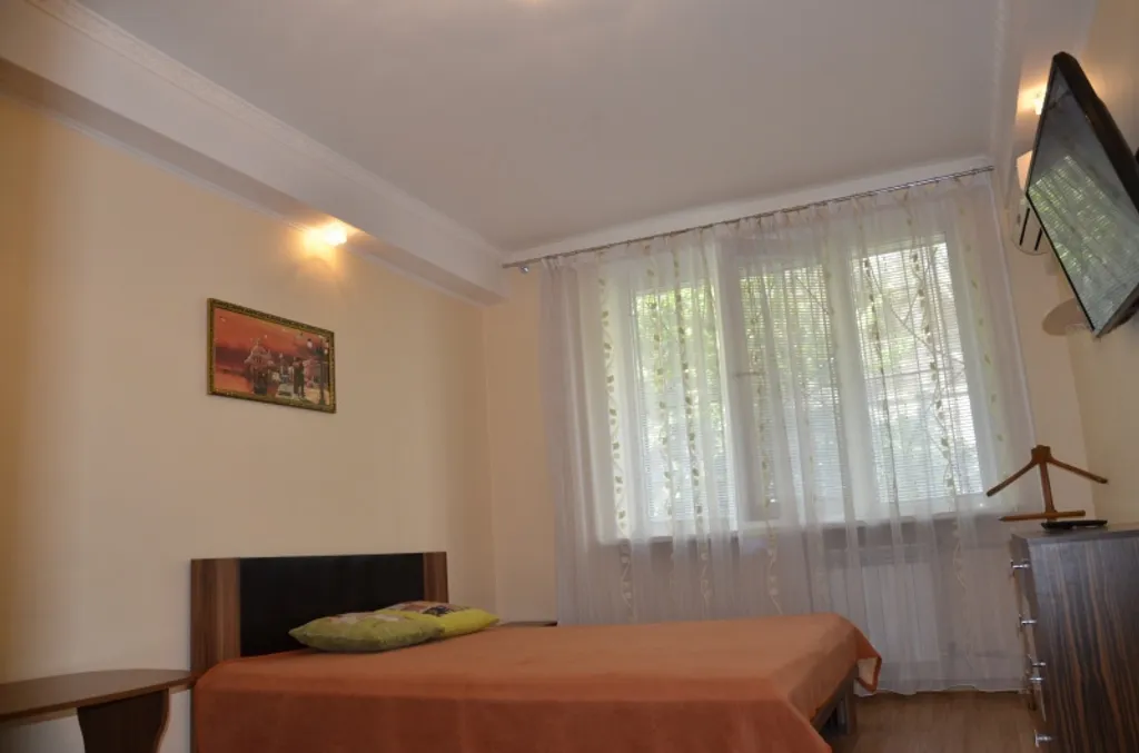 Двухкомнатная квартира в центре