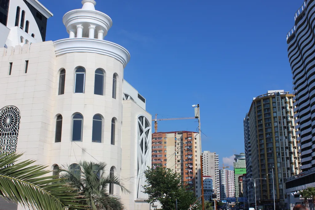 Квартира Море через дорогу — аренда посуточно в Батуми