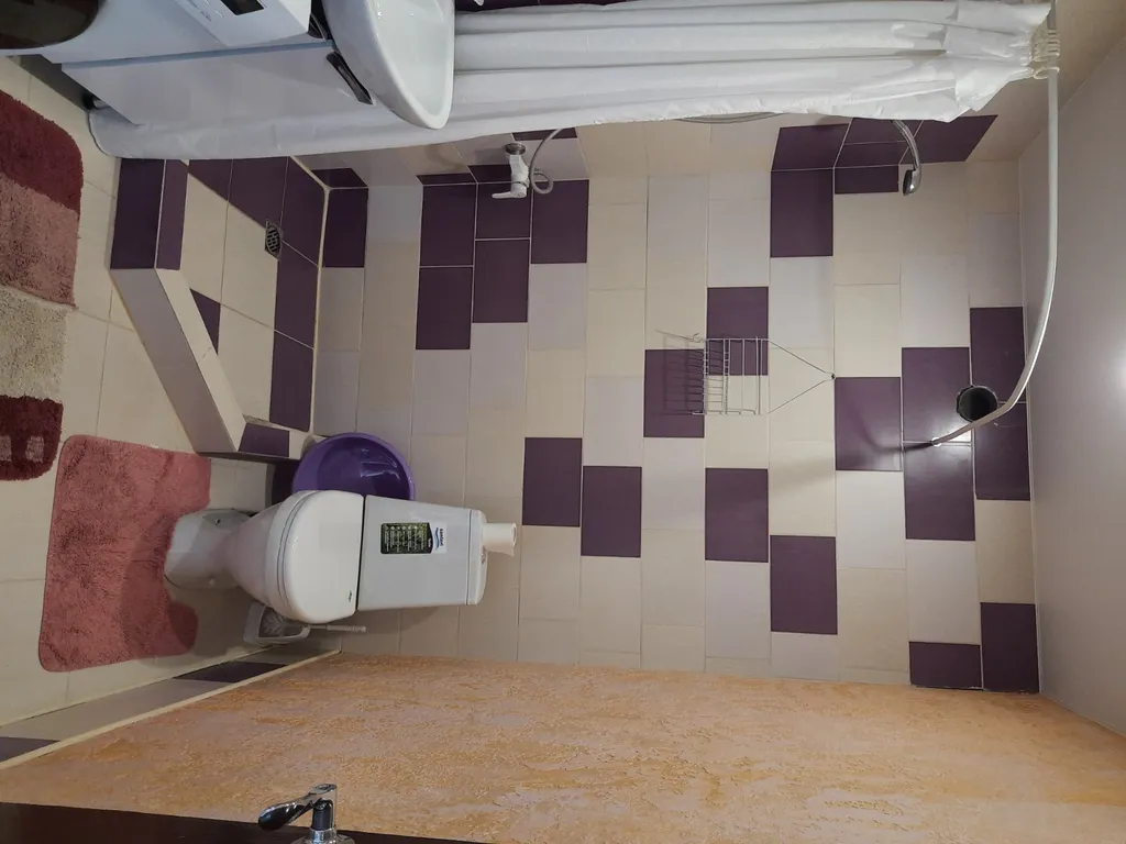 Семейный дом в тишине.