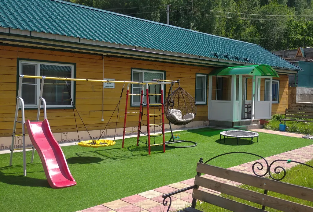 Дом в чистом дереве