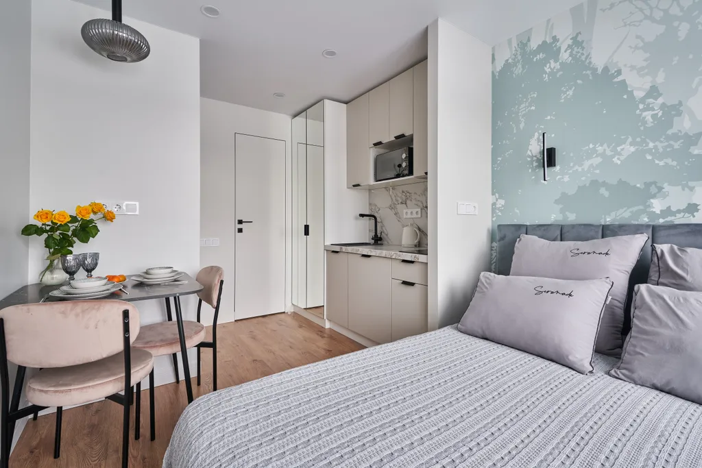 Современные апартаменты с видом на яхт клуб и канал имени Москвы