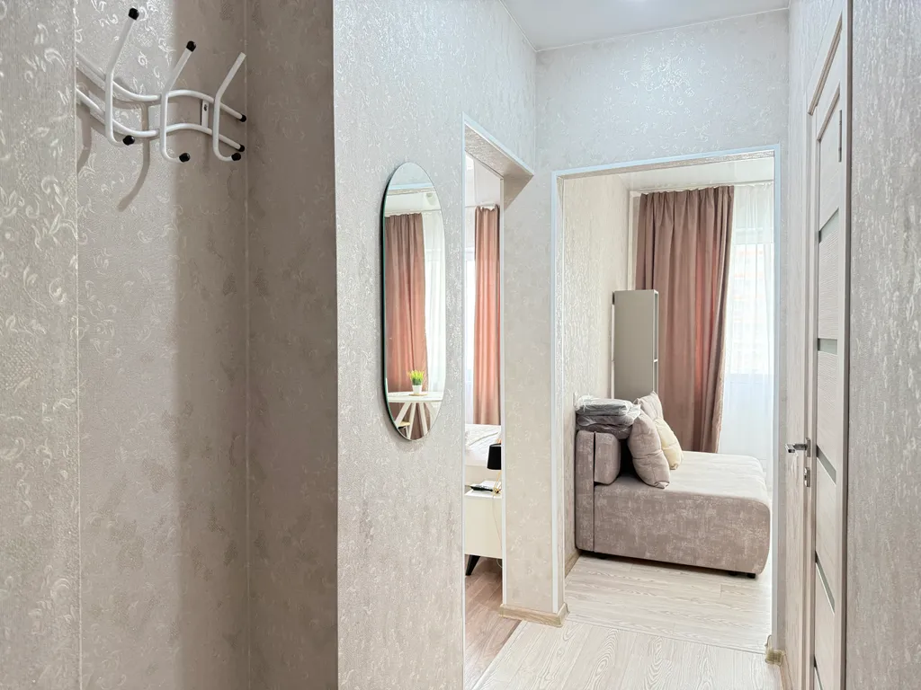 Квартира Отличная однокомнатная квартира рядом с набережной — Красноярск