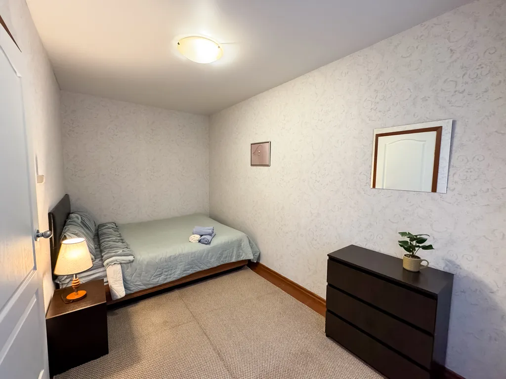 Квартира 2‑комн. квартира в центре Мурманска на ул. Коминтерна, 22 — Мурманск