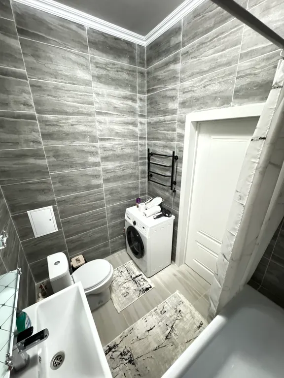 ЖК Тандау возле Центра материнства и детства Левый берег