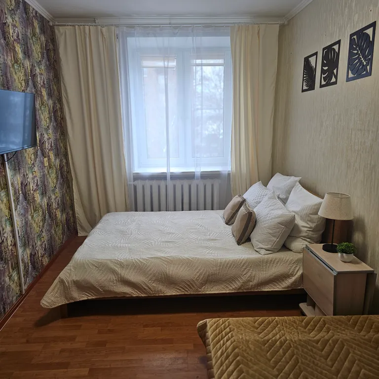 Большая, уютная двухкомнатная квартира возле пляжа