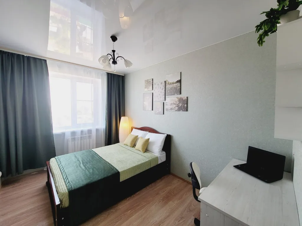 Просторная трёхкомнатная квартира с балконом