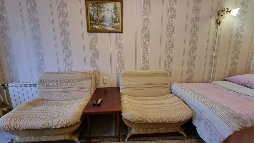 Однушка напротив ТРК МегаГринн