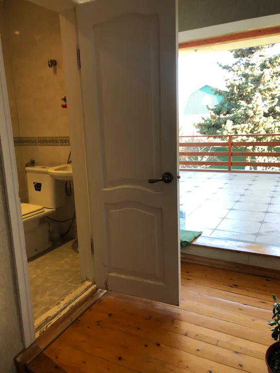 Дом на берегу Каспийского моря вблизи Дербента