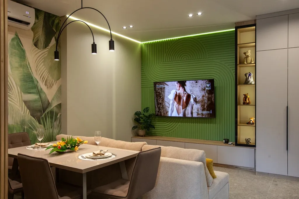 Новая квартира с просторной терассой и прекрасным видом на горы