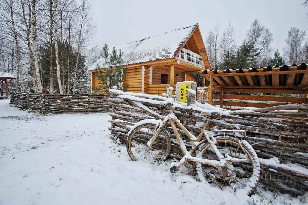 Уютный коттедж с балконом на шесть человек на берегу озера Селигер