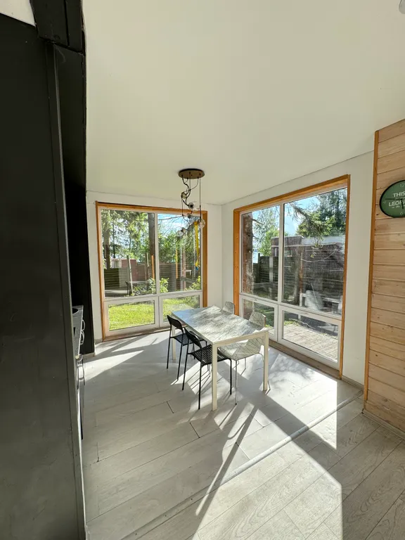 Домик на берегу реки Шексна