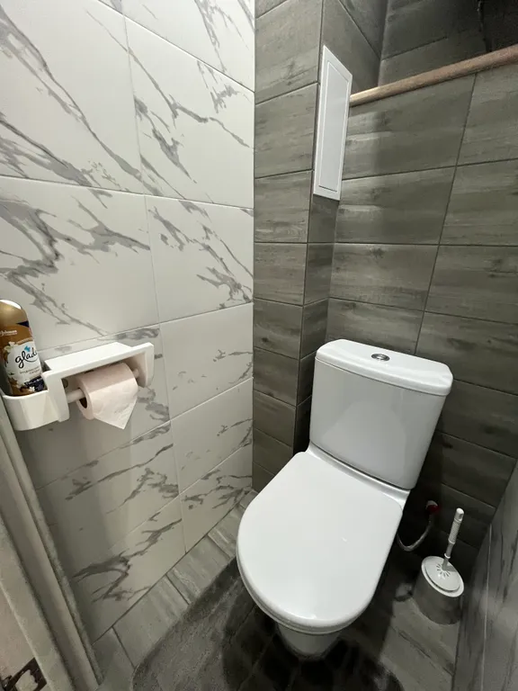 Новая квартира-студия около ТРК Алмаз