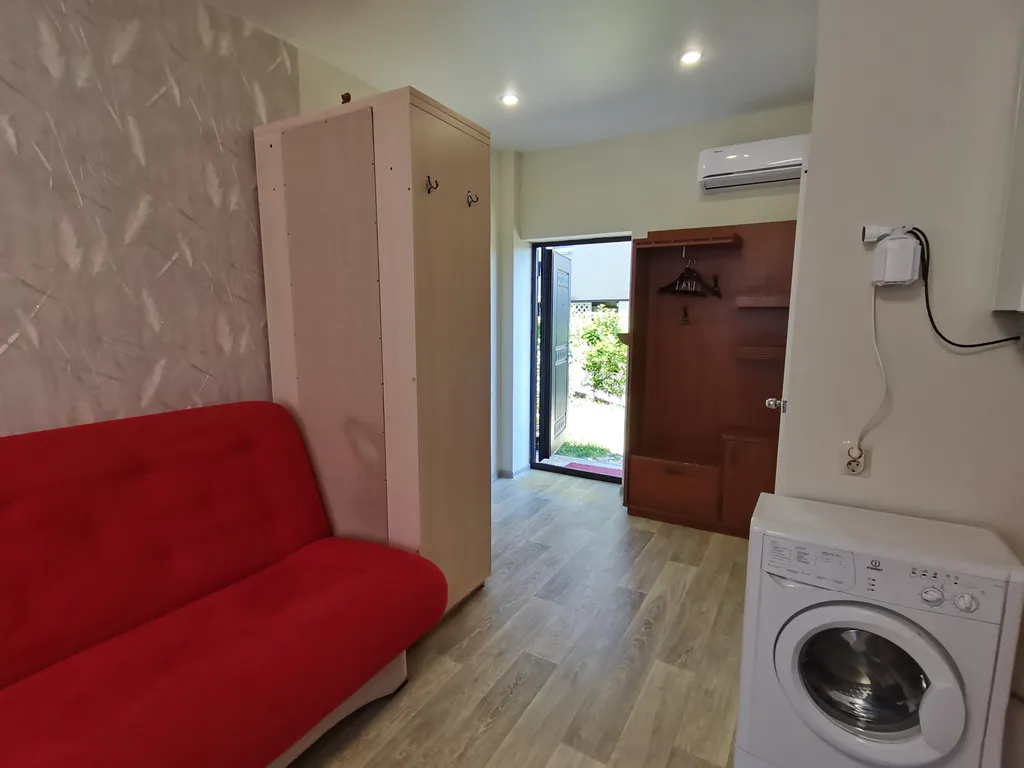 Студия в Изумрудном городе