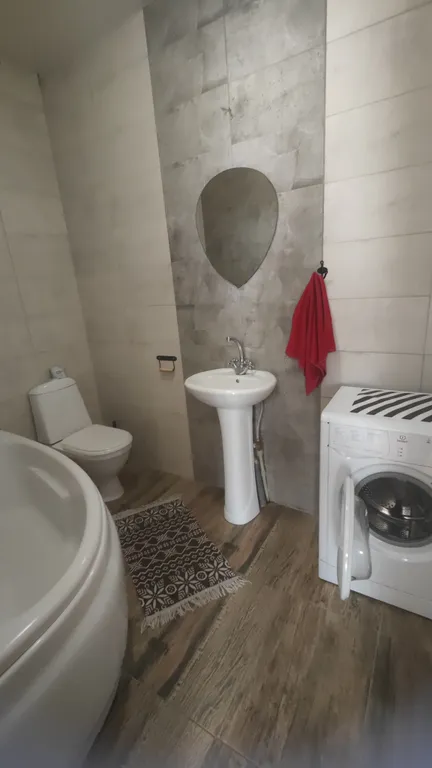 Коттедж Часть дома на первом этаже — Евпатория