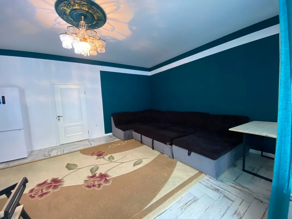 Новый дом с видом на сосновый лес