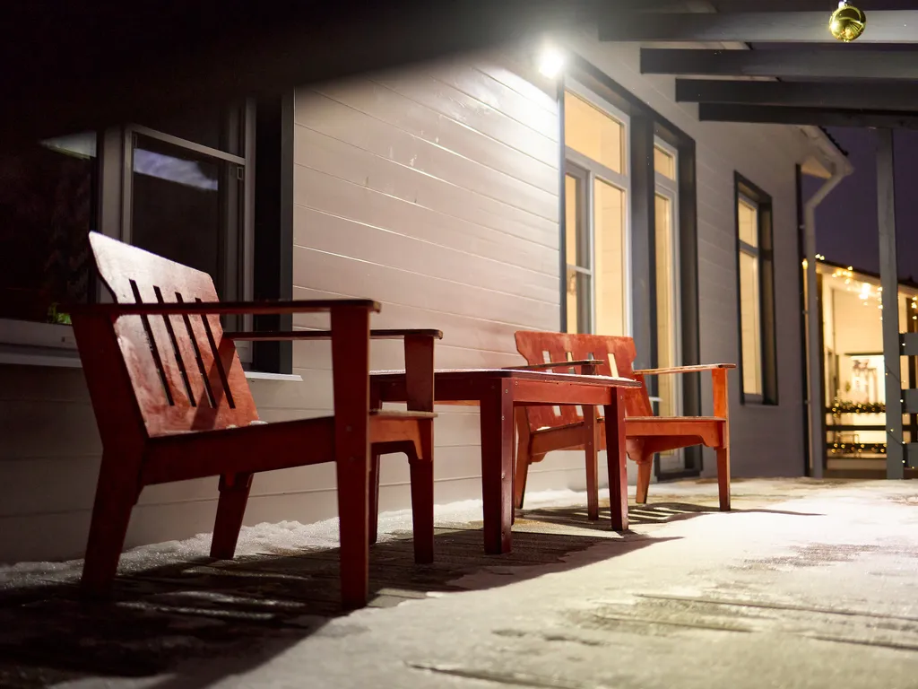 Дом 1-комнатный со спуском к источнику