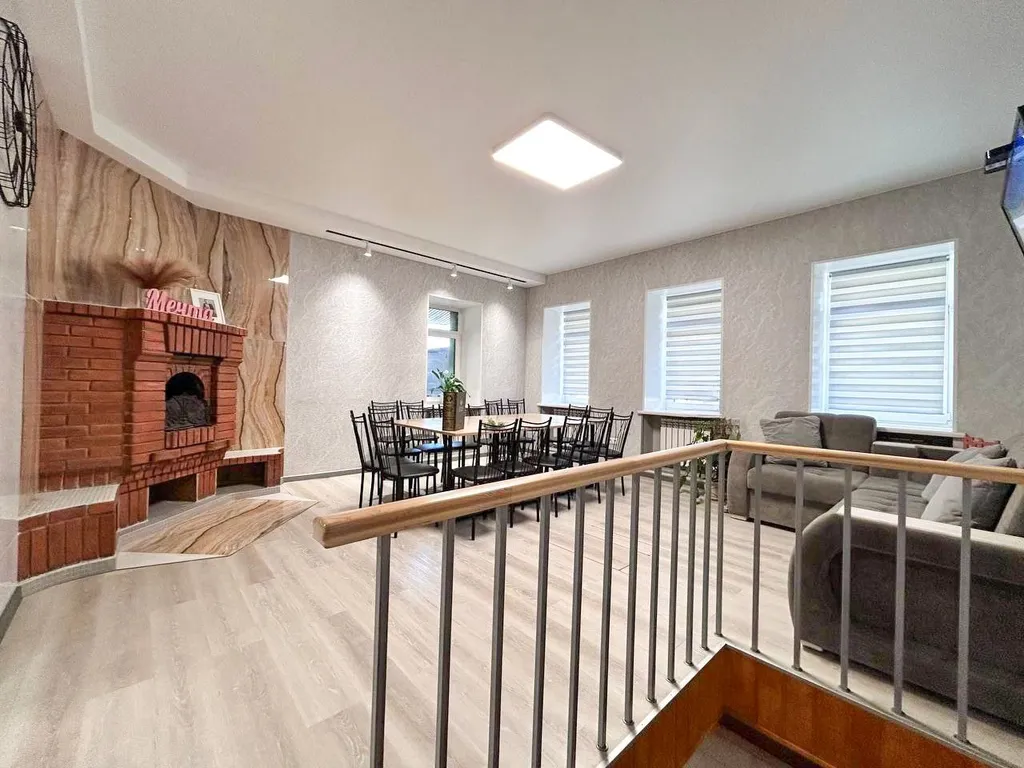 Дом у набережной