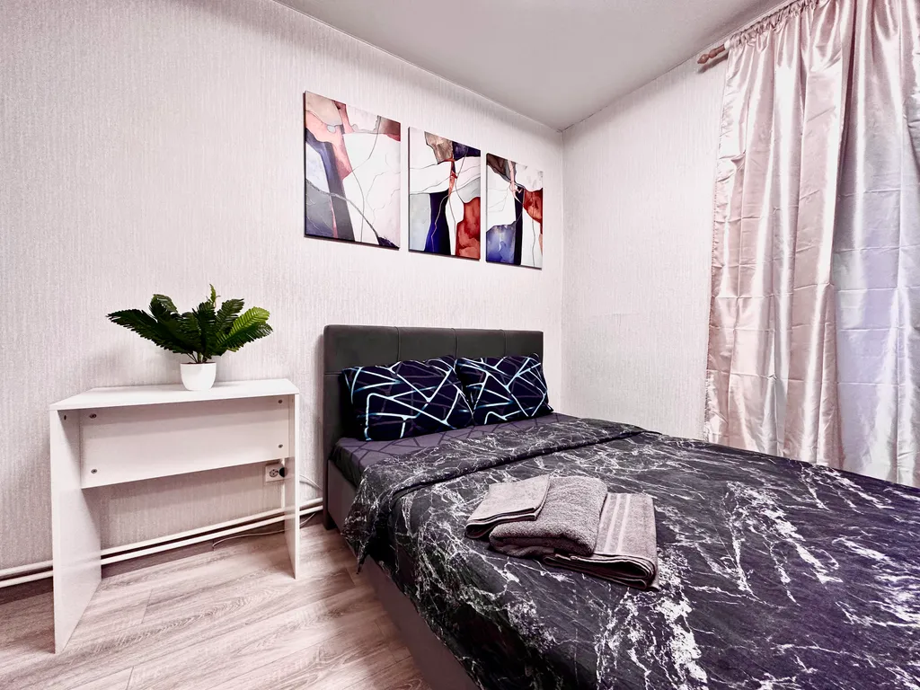 Студия у Глобуса