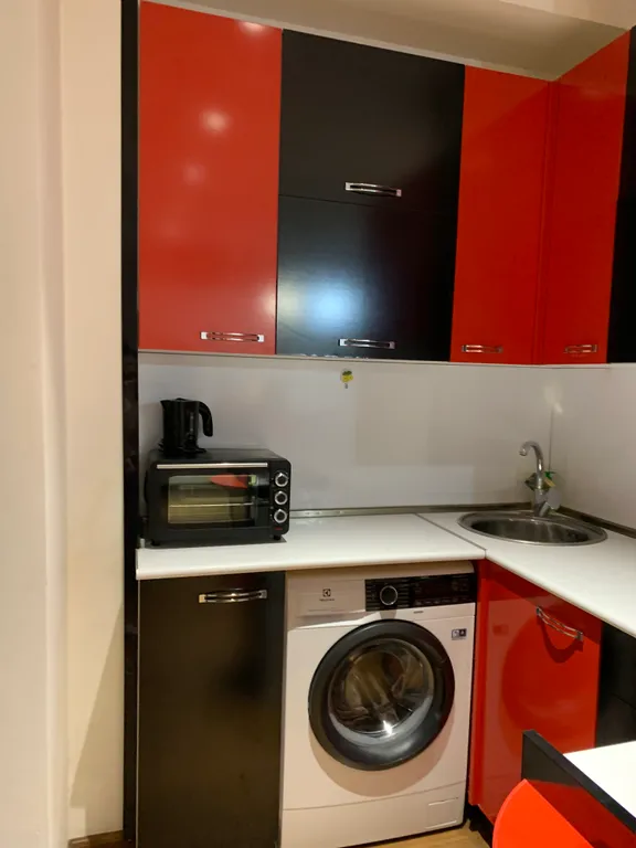 Студия с панорамными окнами