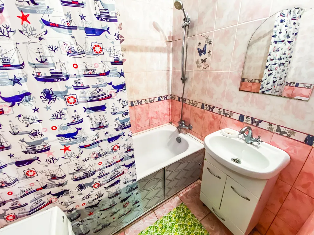 Квартира Чистая и уютная квартира возле Шереметьево — Лобня