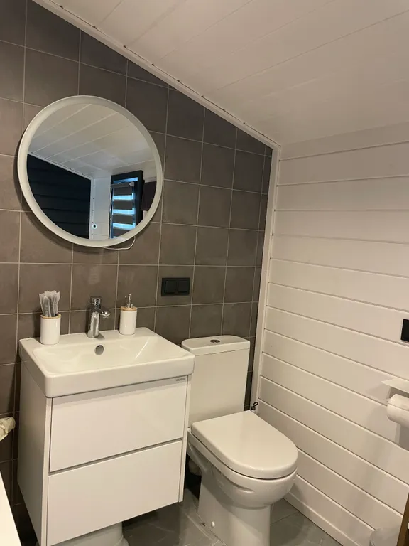 Дом гжельский лес, рядом с рыбалкой