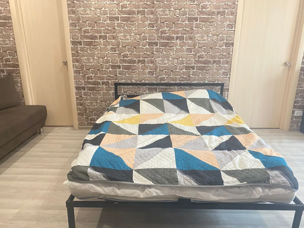 Уютная 2-комнатная квартира — аренда посуточно в Серов