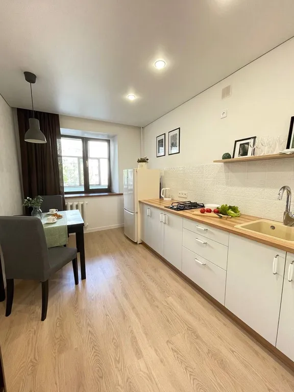 Современная квартира рядом с РКБ и МГУ