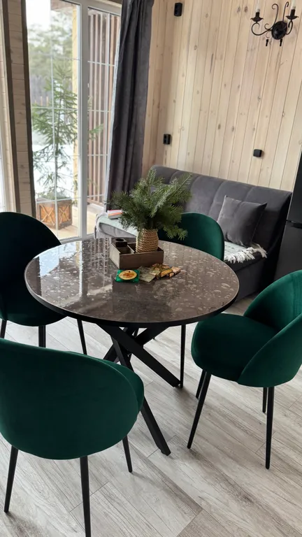 Уютный коттедж с видом на горы