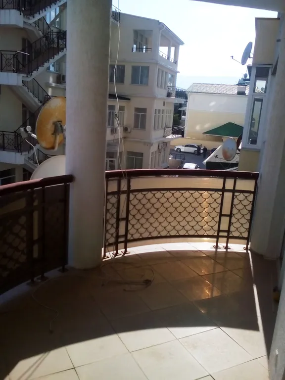 Апартаменты на берегу моря на закрытой охраняемой территории