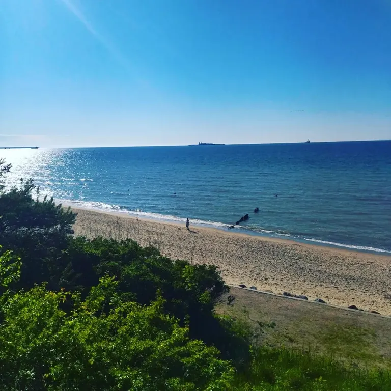 Апартаменты на первой линии