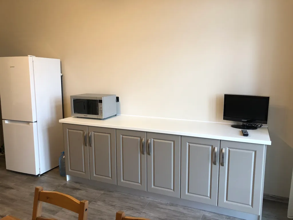 Благоустроенная двухкомнатная квартира у моря, два санузла