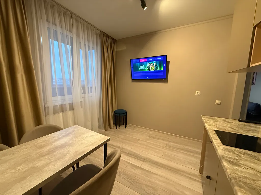 Двушка с евроремонтом и атмосферой загорода